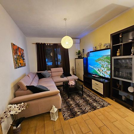 Elegance Suite Mary Orebic Bagian luar foto